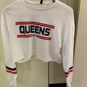 Queens long sleeve crop top